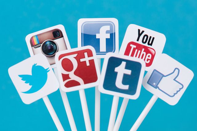 Соц сети или соцсети — как правильно? | Образование | Общество | Аргументы  и Факты